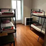 梅耶皮尔沙滩酒店 * 尼斯