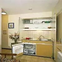 マイアベーア ビーチ ホステル ニース