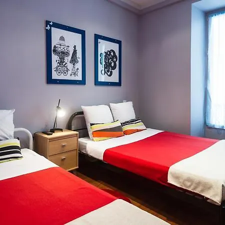 Meyerbeer Hostel