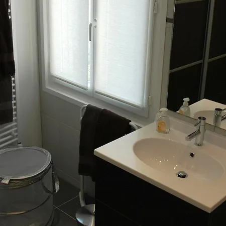 ホステル マイアベーア ビーチ ニース