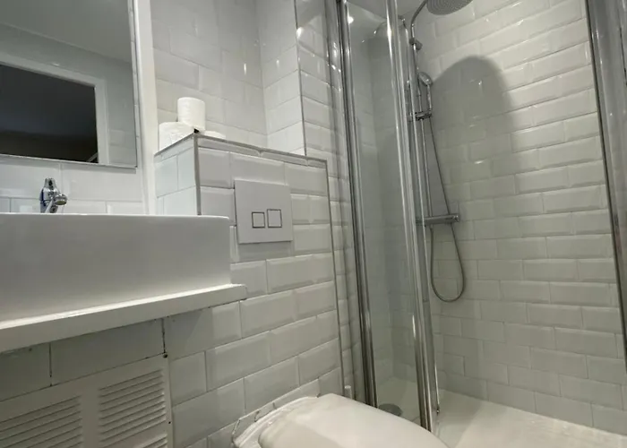 Meyerbeer Hostel