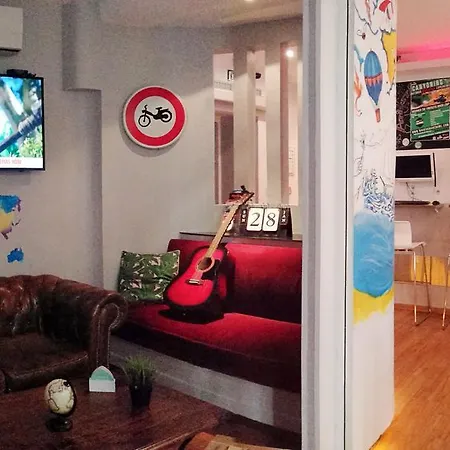 梅耶皮尔沙滩酒店 *